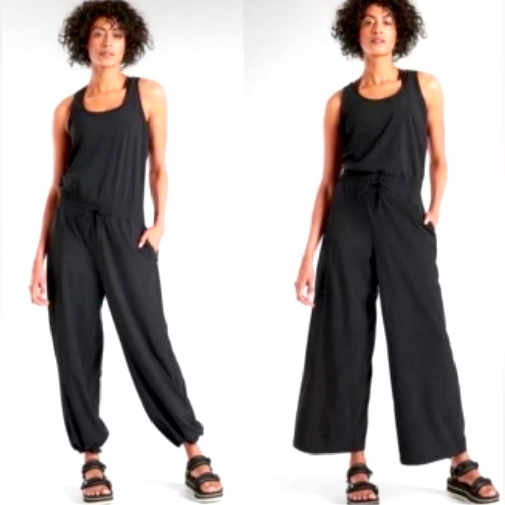 Athleta Revive Wide Leg Convertible Jumpsuit size 8 in Black